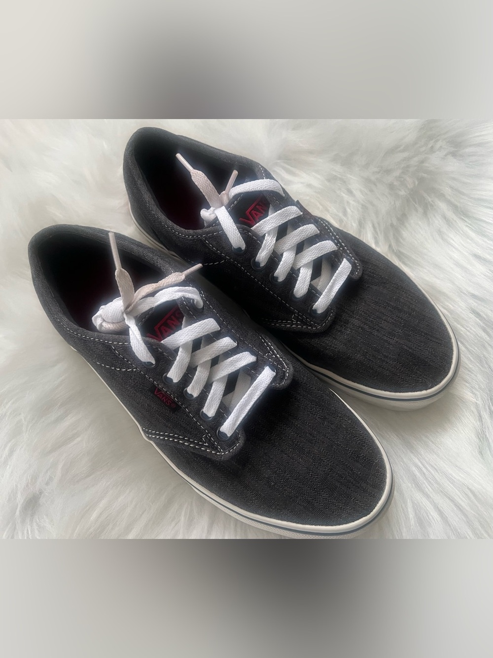 Vans Mens 8.5 Gray & Black Atwood Old Skool Sneakers